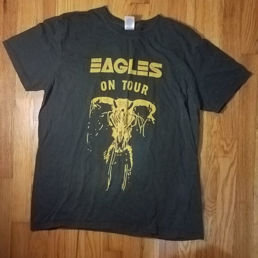 Eagles concert tour tee 2013 with hat